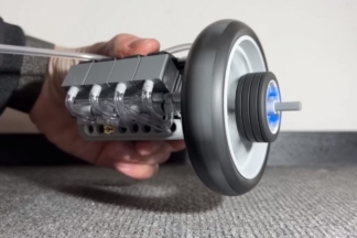 Vídeo: este pequeño motor V8 está fabricado con Lego y funciona motor v8 lego