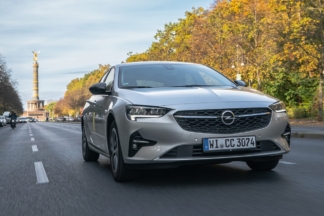 Recorre 2.095 kilómetros con un solo tanque de 66 litros de diésel Opel Insignia