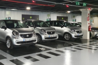 El peso de los coches eléctricos podría hacer colapsar los parkings parkings