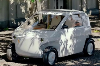 Luvly O, un pequeño coche eléctrico que puedes comprar como kit desmontable luvly O