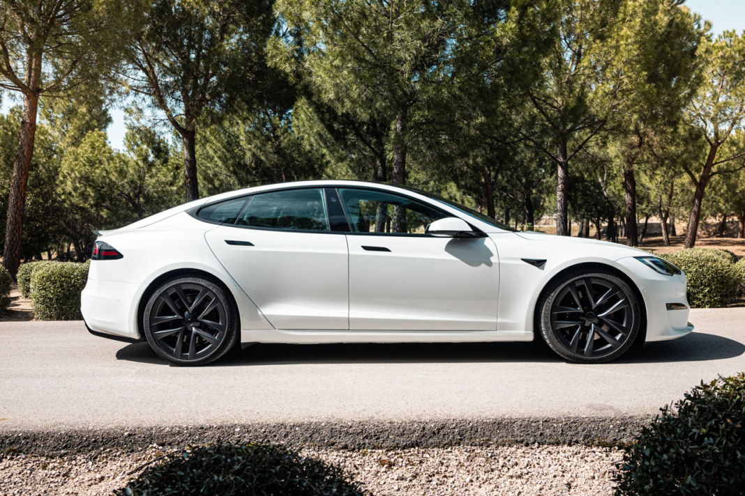 Prueba del Tesla Model S Plaid, ¡la berlina más rápida del mundo!