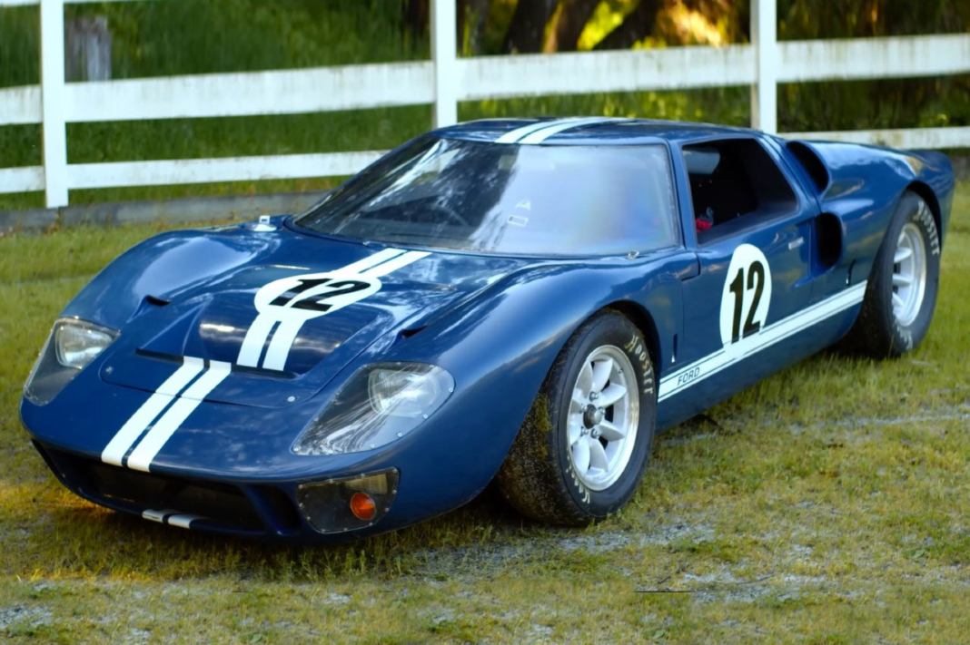 Se construye él mismo un Ford GT40