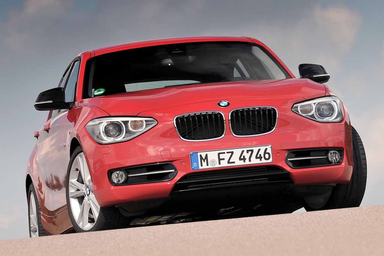 coches de Ilia Topuria 