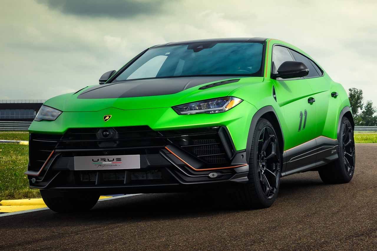 coches nuevos con motor de 8 cilindros 