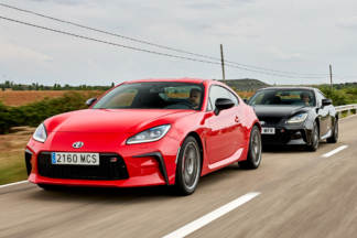 COMPARATIVA: Toyota GR86 contra GR86 Circuit Pack comparativa Toyota GR86 contra GR86 Circuit Pack