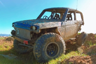 Vídeo: este Lada Niva tiene un motor Lexus V8 y una preparación todoterreno extrema lada niva motor lexus v8