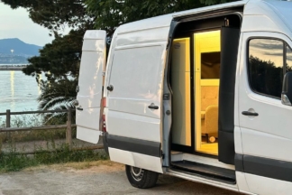 Convierte una vieja furgoneta en una pedazo de camper en una hora y sin homologar vancubic furgoneta camper