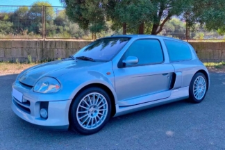 Subastan en España este Renault Clio V6 con solo 9.383 kilómetros Subastan Renault Clio V6 España