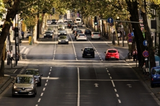 Si tienes un coche de este tipo, no podrás conducirlo en algunas zonas en menos de dos años coche etiqueta B no podrás conducir