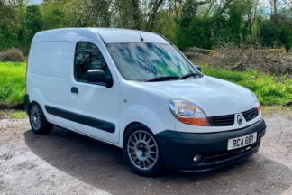 Se vende un Renault Kangoo de 2006 con motor de Clio Sport de 203 CV venta renault kangoo 2006 motor clio sport