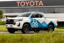 Toyota presenta un prototipo del Hilux con pila de combustible de hidrógeno Toyota Hilux pila combustible hidrógeno
