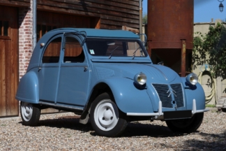 A subasta un Citroën 2CV AZ PO, una versión extremadamente rara con opciones únicas subasta Citroën 2CV AZ PO