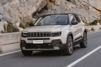 Jeep Avenger e-Hybrid: ya está aquí la versión microhíbrida con etiqueta ECO Jeep Avenger e-Hybrid