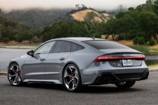 Un aparcacoches roba un Audi RS 7, se lo lleva a una concentración y se lo roban unos ladrones aparcacoches roba Audi RS 7