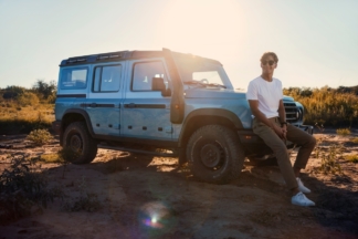 Vídeo: George Russell se pone a los mandos del INEOS Grenadier george russell ineos grenadier