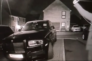 Unos ladrones roban el SUV más caro del mundo en 30 segundos usando una antena de cable para clonar la señal ladrones roban SUV más caro del mundo