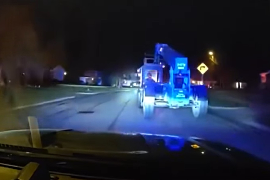 niño roba manipulador telescópico