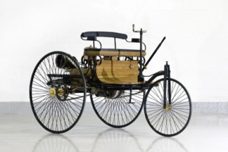 A subasta una réplica del Benz Patent-Motorwagen de 1886, el primer coche de la Historia subasta replica benz patent-motorwagen 1886