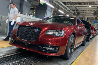 Después de 20 años, este coche americano que tuvo sangre italiana dejará de fabricarse coche americano deja de fabricarse