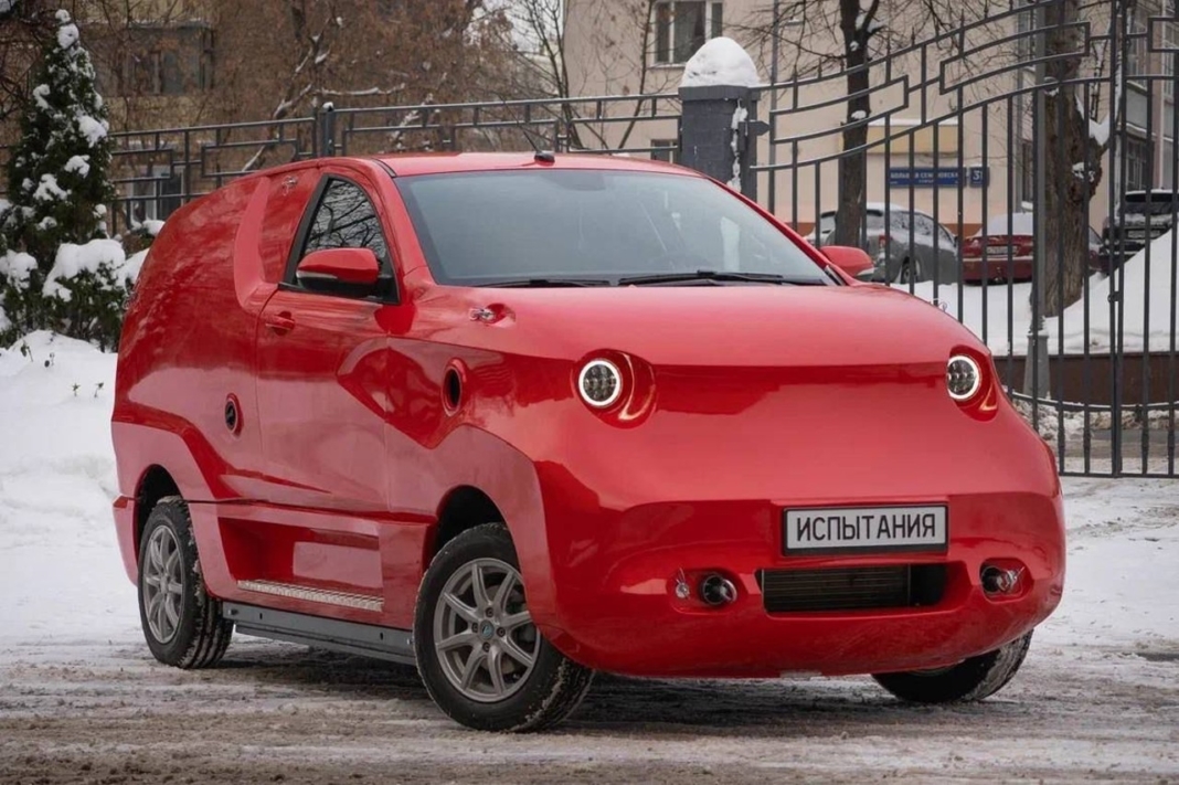 coche eléctrico ruso