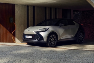 El Toyota C-HR Plug-in Hybrid ya está a la venta en España Toyota C-HR Plug-in Hybrid