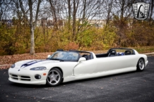 A la venta, nuevamente, esta limusina Dodge Viper descapotable venta limusina dodge viper descapotable