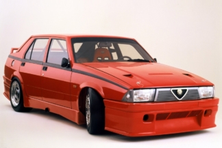 Alfa Romeo 75 1.8i Turbo TCC concept, el prototipo de carreras olvidado Alfa Romeo 75 1.8i Turbo TCC concept