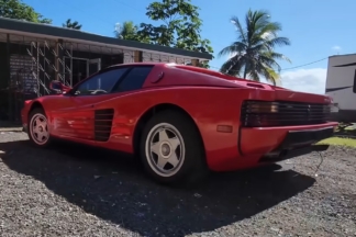 Este Ferrari Testarossa abandonado durante 17 años está listo para volver a circular Ferrari Testarossa abandonado