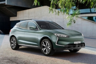 Llega a España el SERES 5, un SUV eléctrico muy tecnológico y con hasta 500 kilómetros de autonomía SERES 5 España