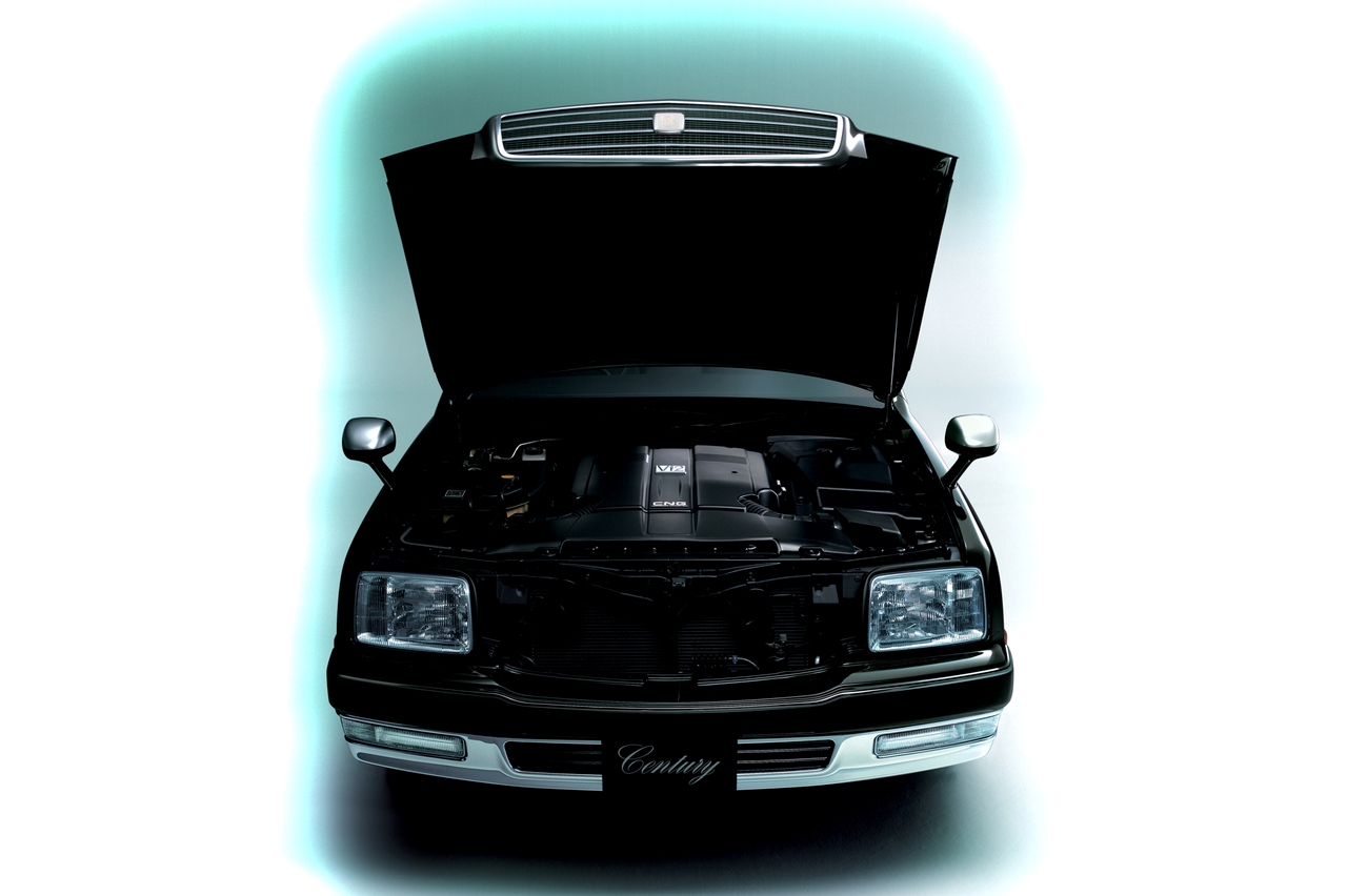 historia toyota century