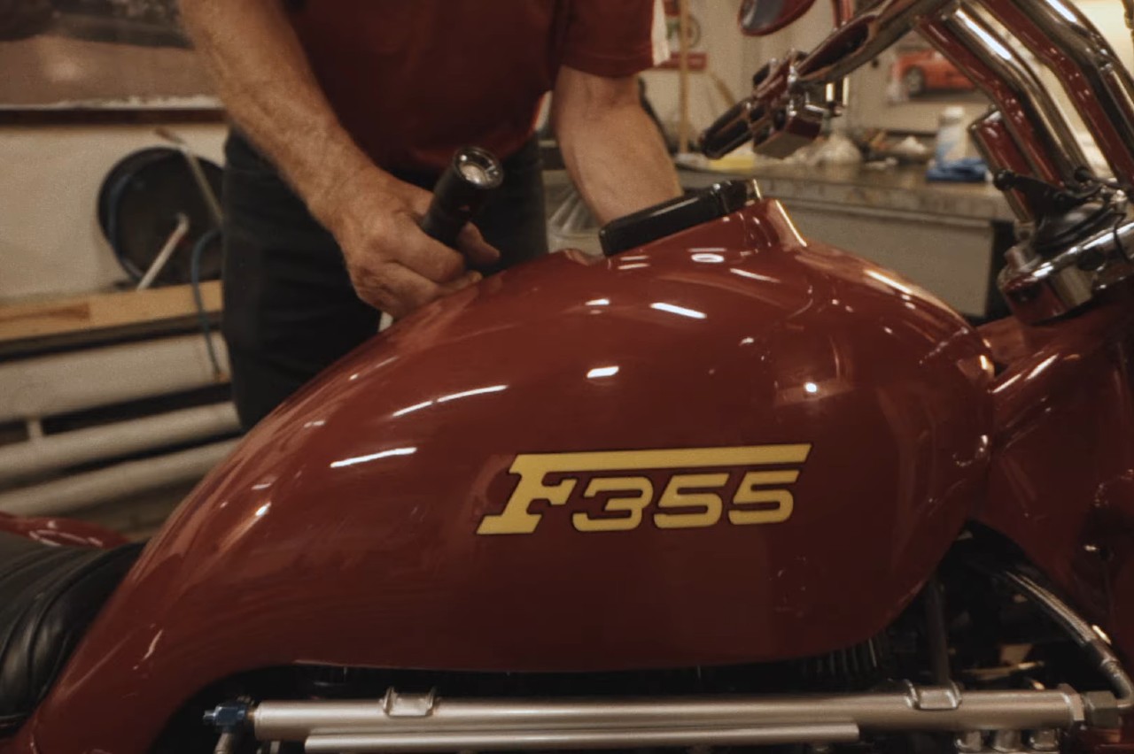 moto motor Ferrari F355