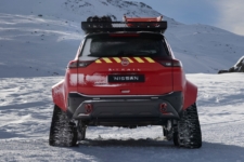 nissan x-trail mountain rescue