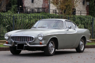 A subasta un Volvo P1800 Jensen de 1964 subasta Volvo P1800 Jensen
