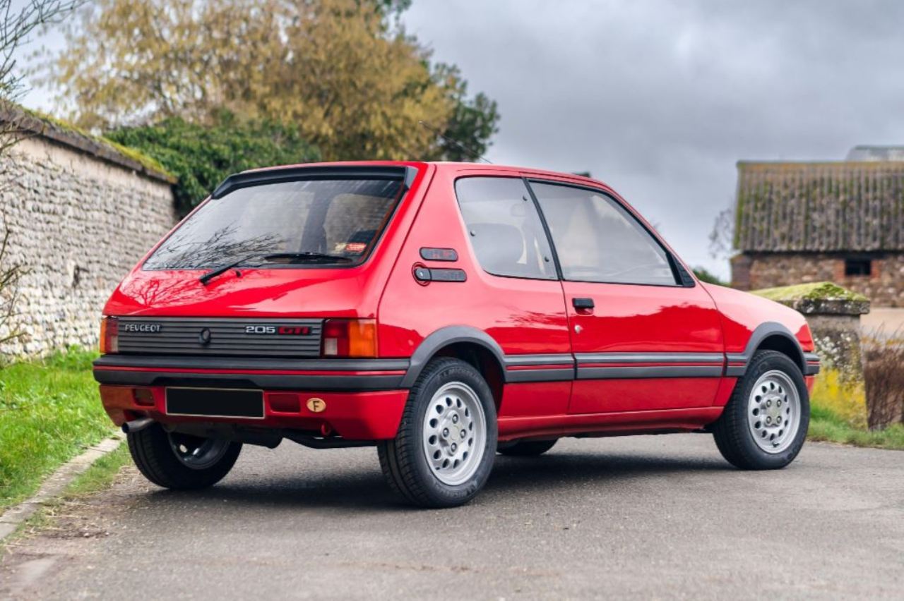 subasta peugeot 205 gti 1984