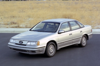 Ford Taurus, el coche que salvó a Ford de la quiebra en los 80 Ford Taurus