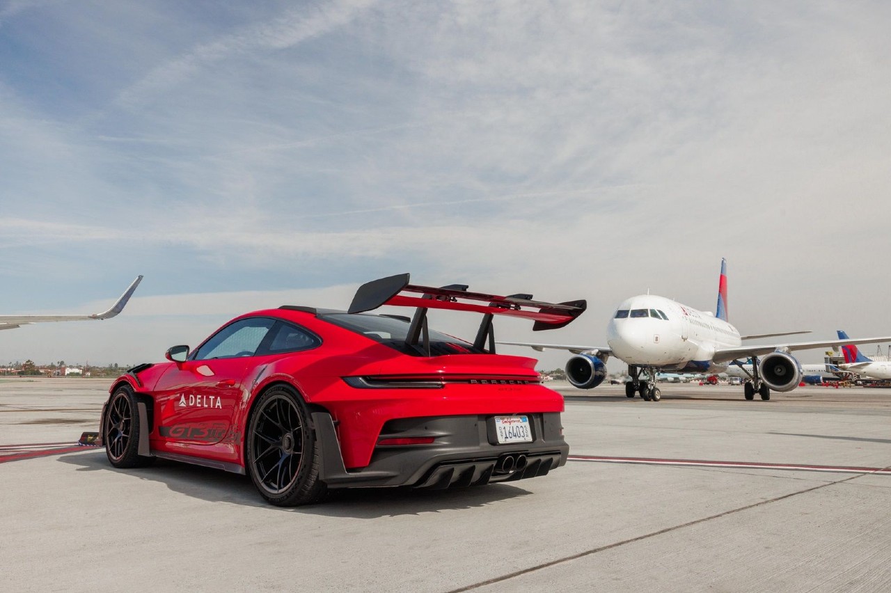 Delta Porsche 911 GT3 RS