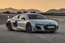Los compradores se niegan a que muera el R8 y fuerzan a Audi a ampliar la producción produccion audi r8