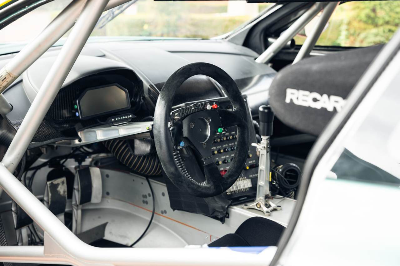 venta aston martin dbr9 2006