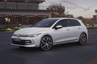 Volkswagen Golf Edition 50, edición especial para celebrar el 50º aniversario del compacto alemán volkswagen golf edition 50