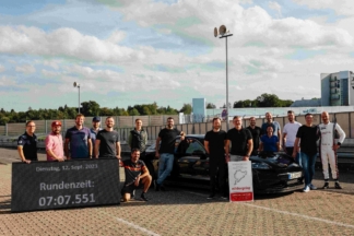 Porsche Taycan Turbo GT, el Porsche de serie más potente de la historia y el eléctrico más rápido bate récord en Nürburgring y Laguna Seca Porsche Taycan Turbo GT