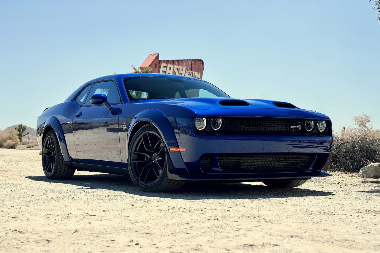 dodge challenger