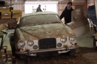 Este Jaguar Mark X de 1964 llevaba 30 años abandonado, ha sido rescatado y ahora está a la venta jaguar mark x 1964 abandonado