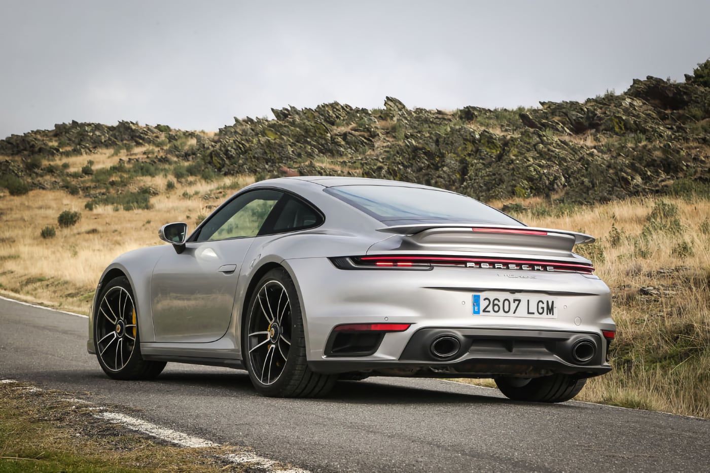 Porsche 911 Turbo S como el coche de Marc Márquez