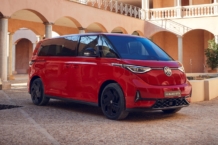 Volkswagen ID. Buzz GTX, la versión más potente de la furgoneta eléctrica tiene 340 CV y tracción total volkswagen id. buzz gtx