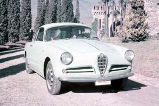Alfa Romeo Giulietta Sprint, 70 años del primer Alfa Romeo de la era moderna Alfa Romeo Giulietta Sprint