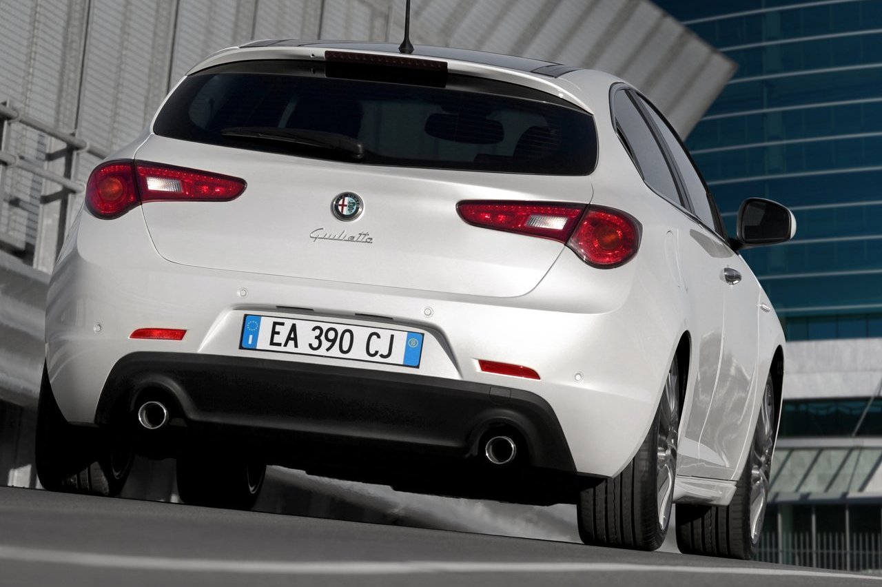 alfa romeo giulietta-milano alfa romeo giulietta-milano