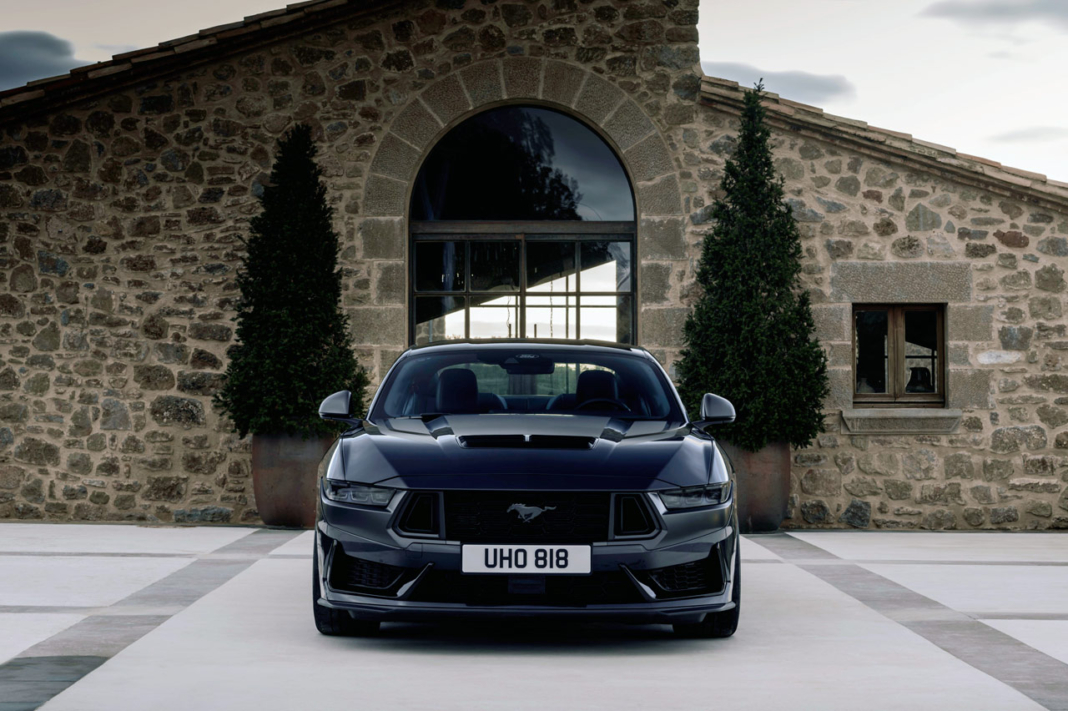 prueba-ford-mustang-dark-horse-2024-el-corcel-americano-con-esp-ritu