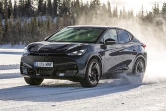 Vídeo: Lucas di Grassi, piloto de Fórmula E, con el nuevo Cupra Tavascan en Laponia lucas di grassi cupra tavascan laponia