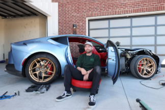 Vídeo: comprar un Ferrari accidentado puede ser una mala decisión, incluso si ha pertenecido al actor Michael B. Jordan reparar ferrari accidentado michael b. jordan