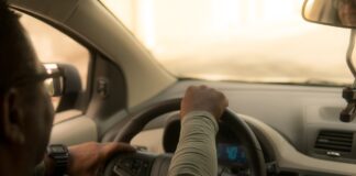 A prisión un hombre por no devolver un coche que alquiló en Oviedo prisión hombre no devolver coche que alquiló